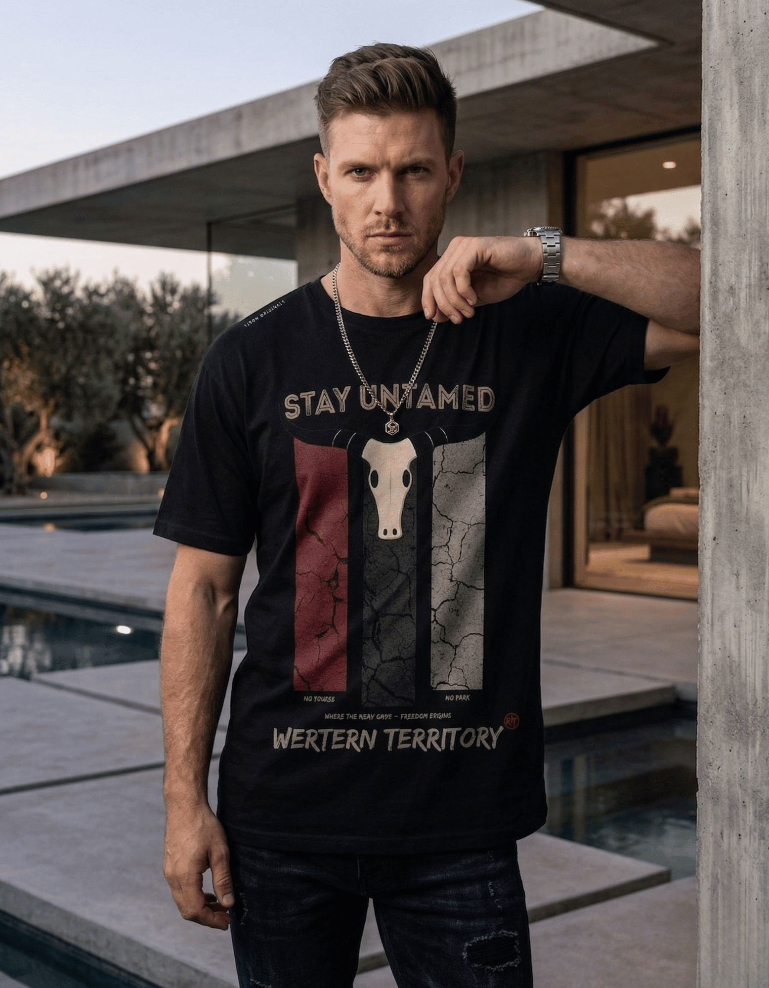 Black Oversized – Stay Untamed Graphic - VIBON Originals