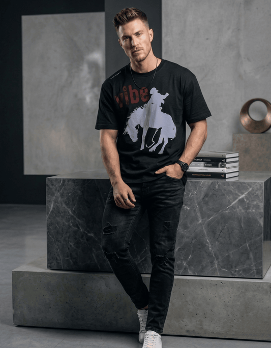 Black Oversized T-Shirt – Cowboy Vibe Graphic - VIBON Originals