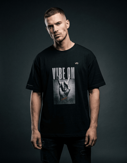 Black Oversized T-Shirt – Vibe On Graphic - VIBON Originals