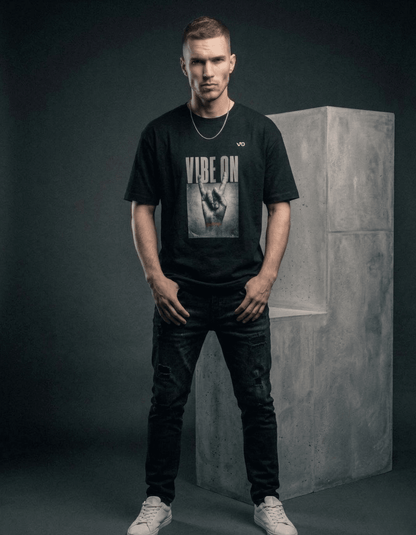 Black Oversized T-Shirt – Vibe On Graphic - VIBON Originals