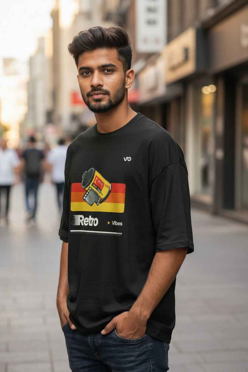 Black Retro Oversized T-Shirt | 100% Cotton Heavyweight Streetwear Tee – VIBON Originals - VIBON Originals