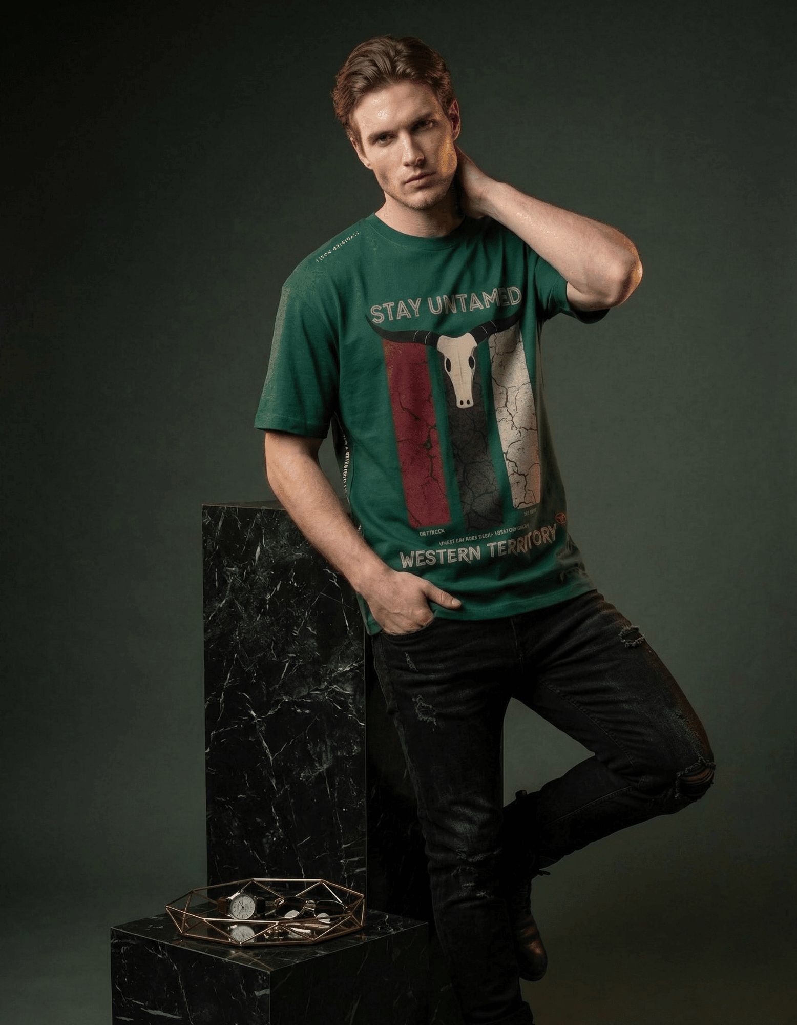 Bottle Green Oversized T-Shirt – Stay Untamed Graphic - VIBON Originals
