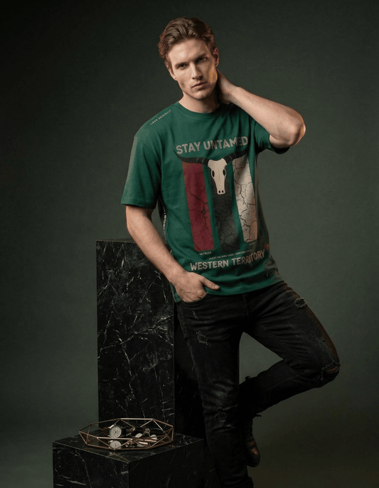 Bottle Green Oversized T-Shirt – Stay Untamed Graphic - VIBON Originals