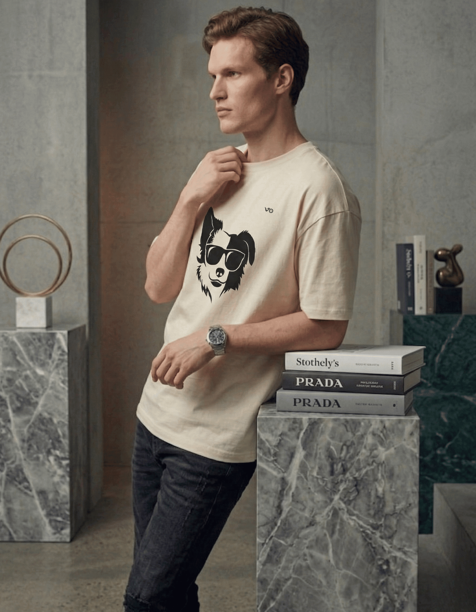 Off White Oversized T-Shirt – Dog Graphic - VIBON Originals