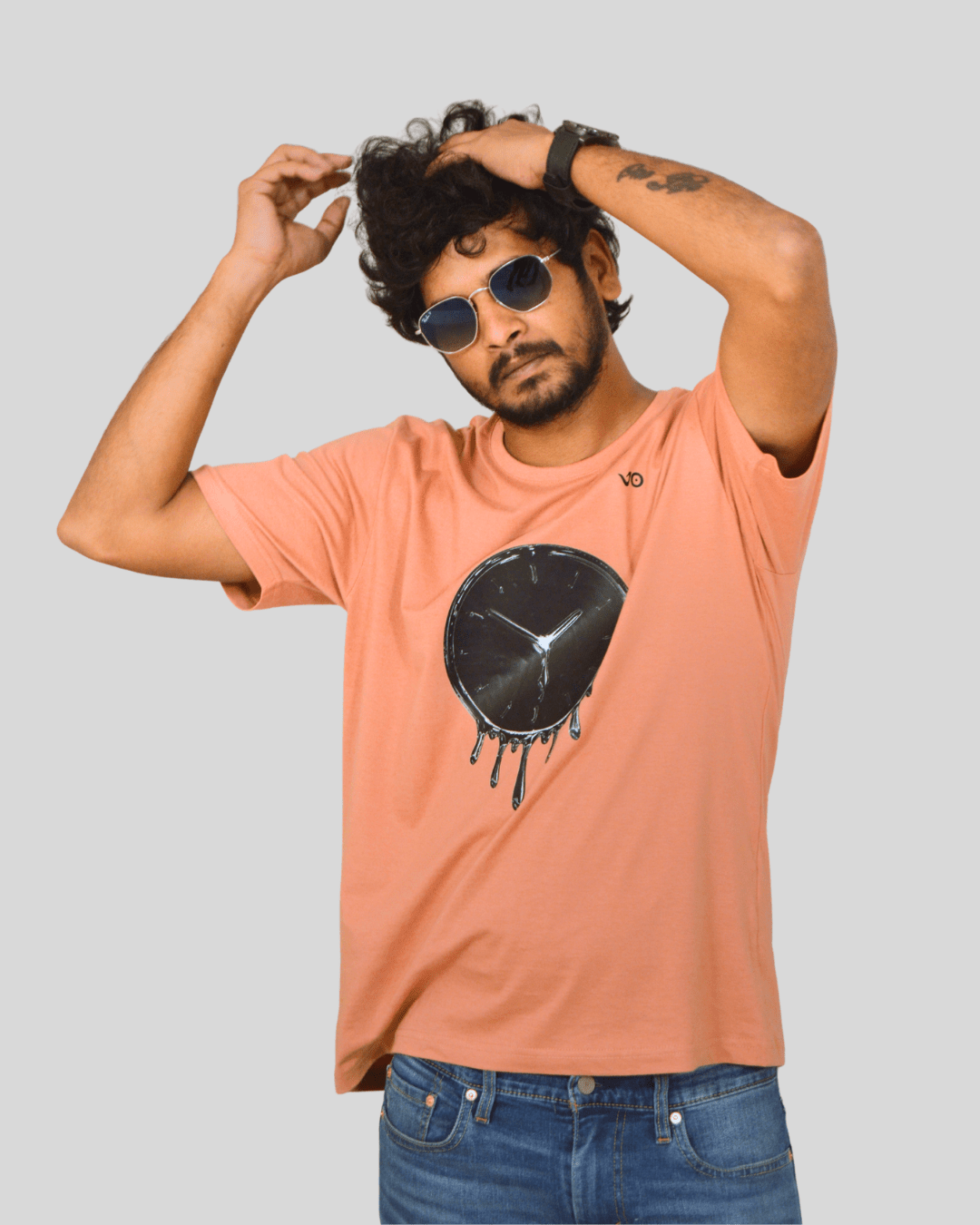 Salmon pink Melting Clock T-Shirt | 100% Cotton Abstract Streetwear Tee - VIBON Originals